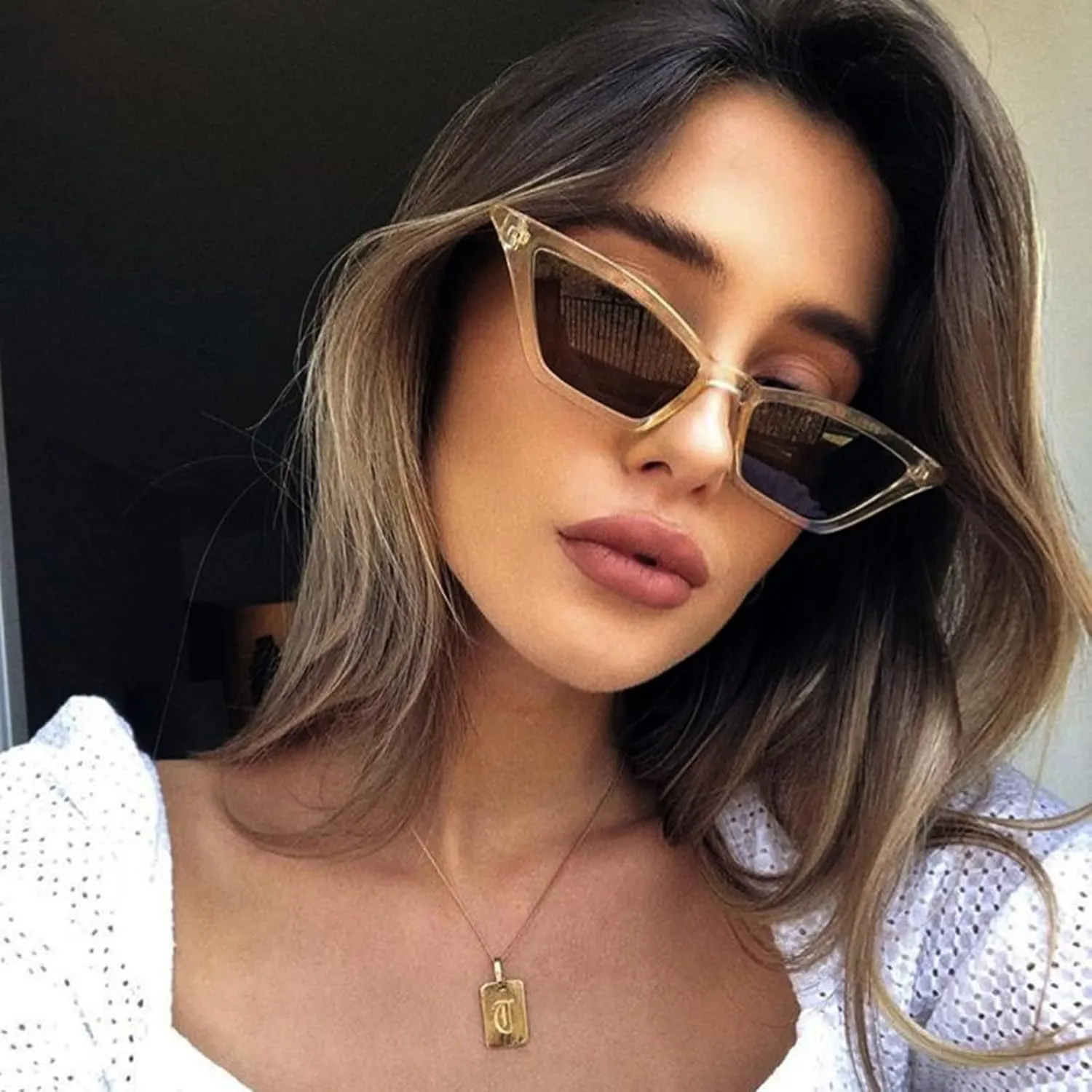 AIEYEZO Fashion Cat Eye Sunglasses for Women Small Frame Cateye Glasses Stylish Retro Cateye Shades
