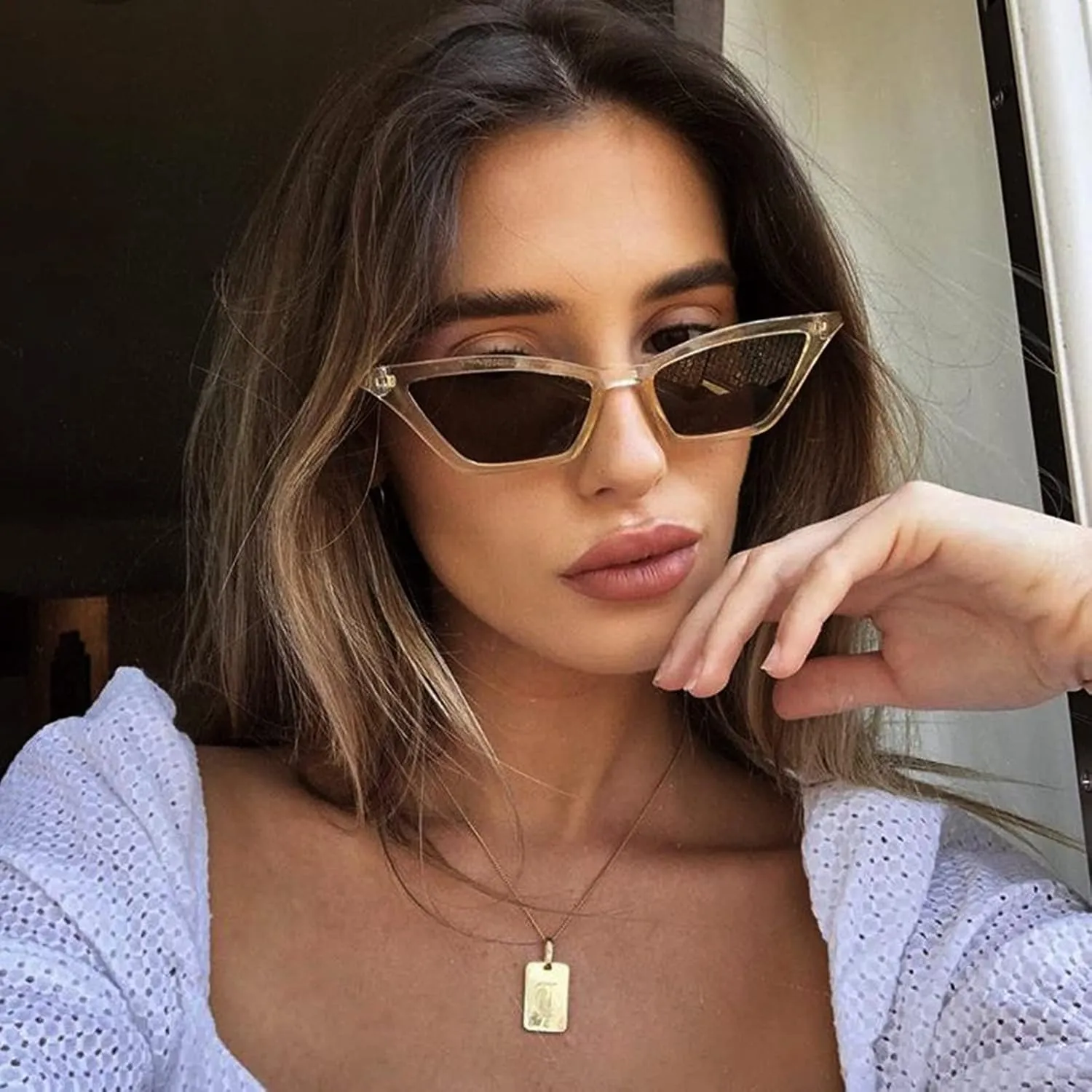 AIEYEZO Fashion Cat Eye Sunglasses for Women Small Frame Cateye Glasses Stylish Retro Cateye Shades