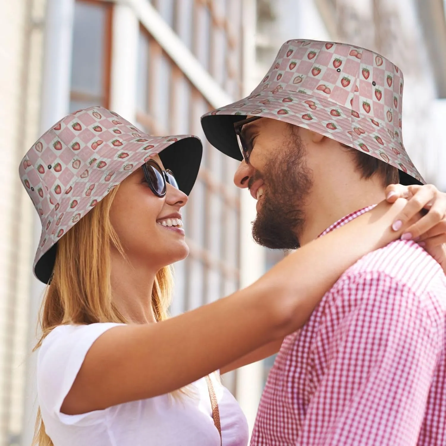 Cute Strawberry Print Bucket Hat for Men Women Wide Brim Fishing Beach Strawberry Sun Hats