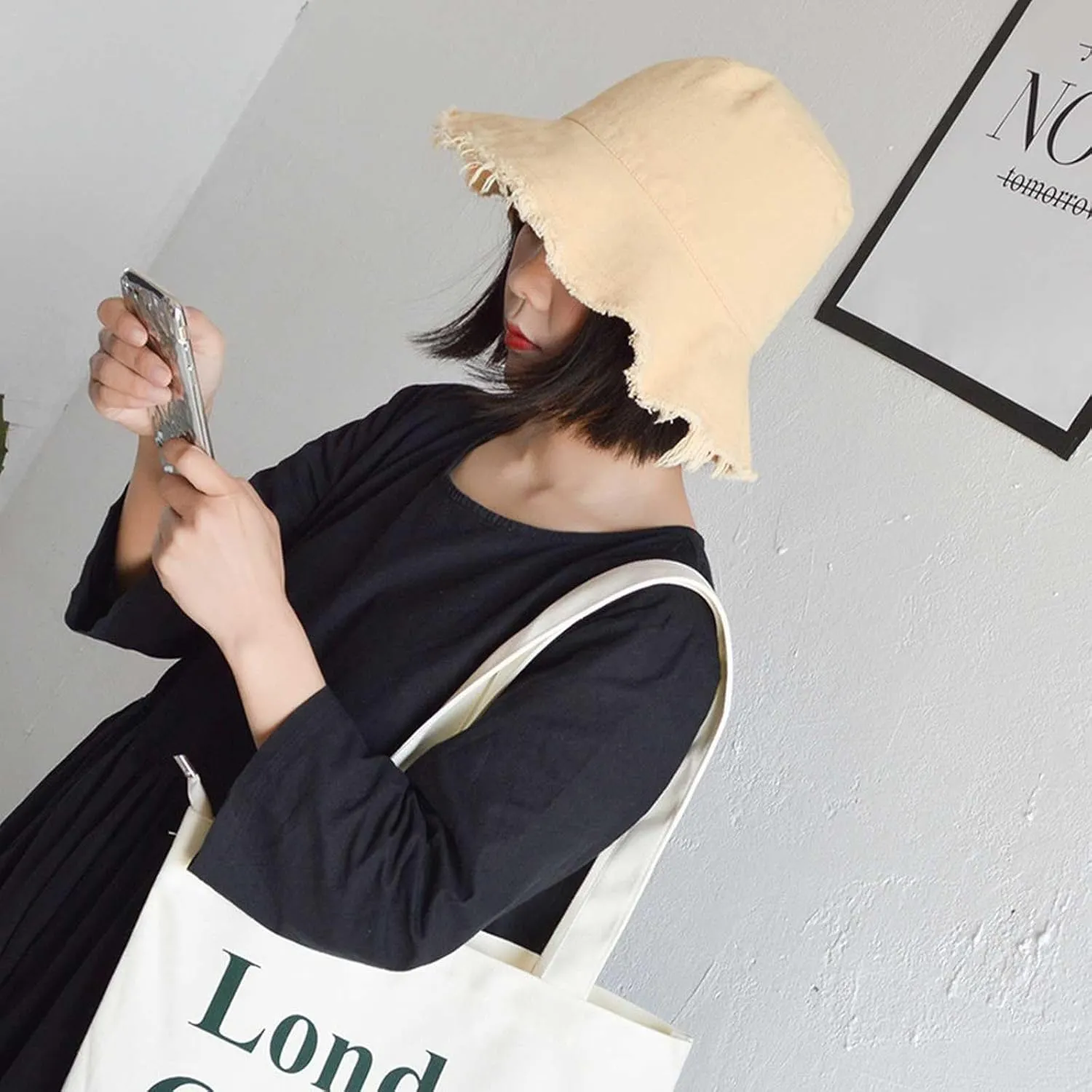 Fashion Bucket Hats for Women Frayed Wide Brim Packable Cotton Beach Sun Hat UPF 50  Summer Travel Beach Boonie Cap