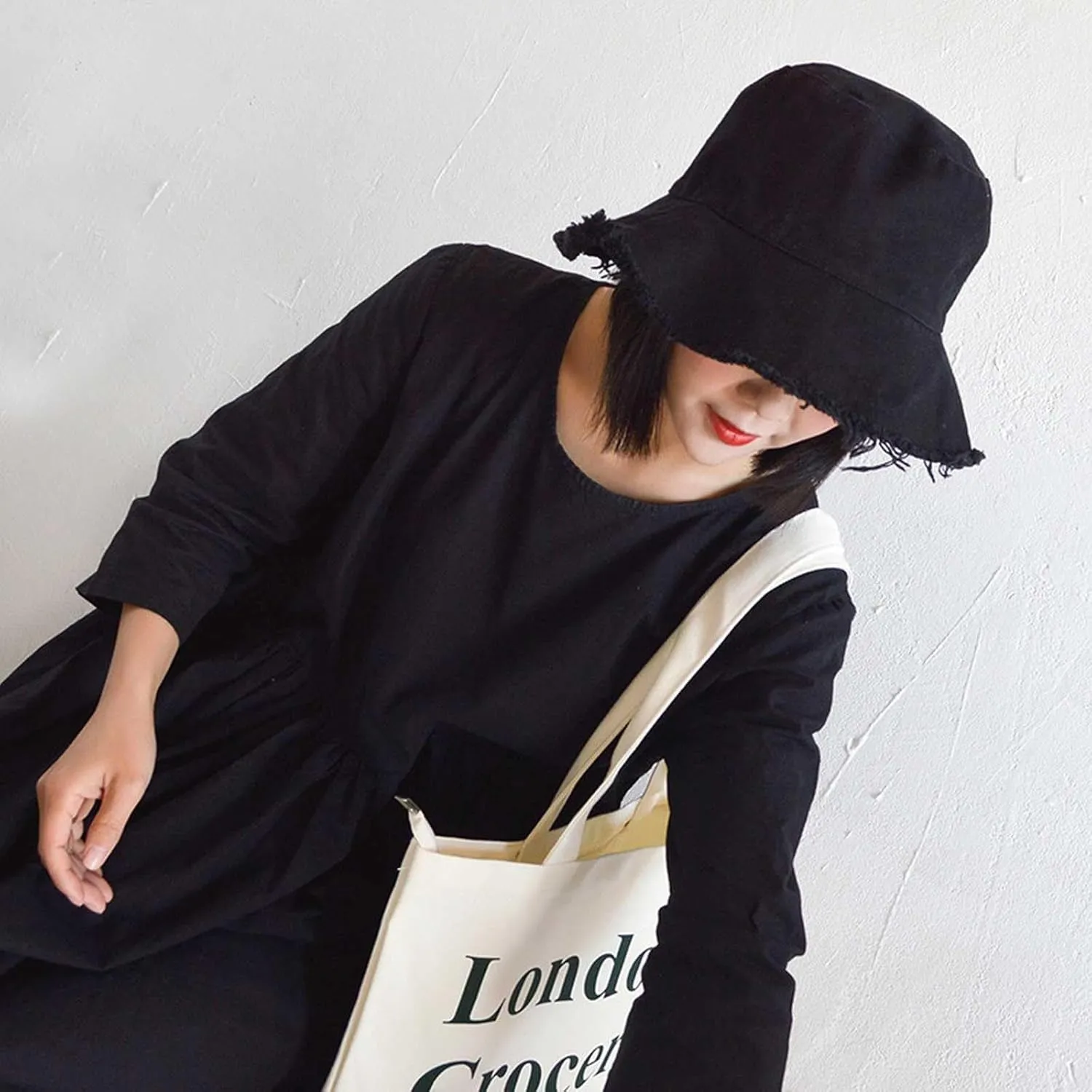 Fashion Bucket Hats for Women Frayed Wide Brim Packable Cotton Beach Sun Hat UPF 50  Summer Travel Beach Boonie Cap