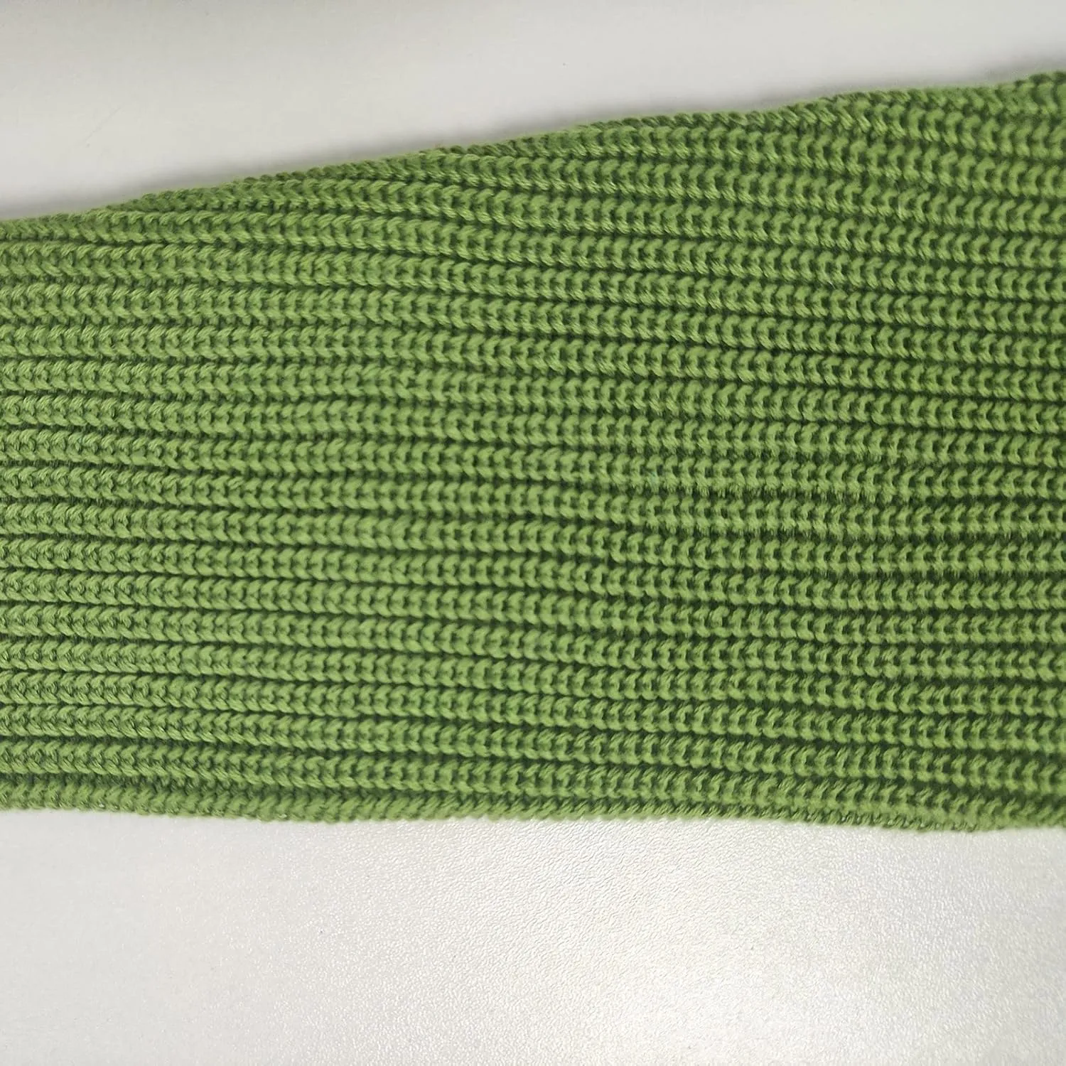 Men's V Neck Sweater Lightweight Slim Fit Pullover Solid Color Knitted Knitwear Casual Loose Tops Fall Winter Outwear