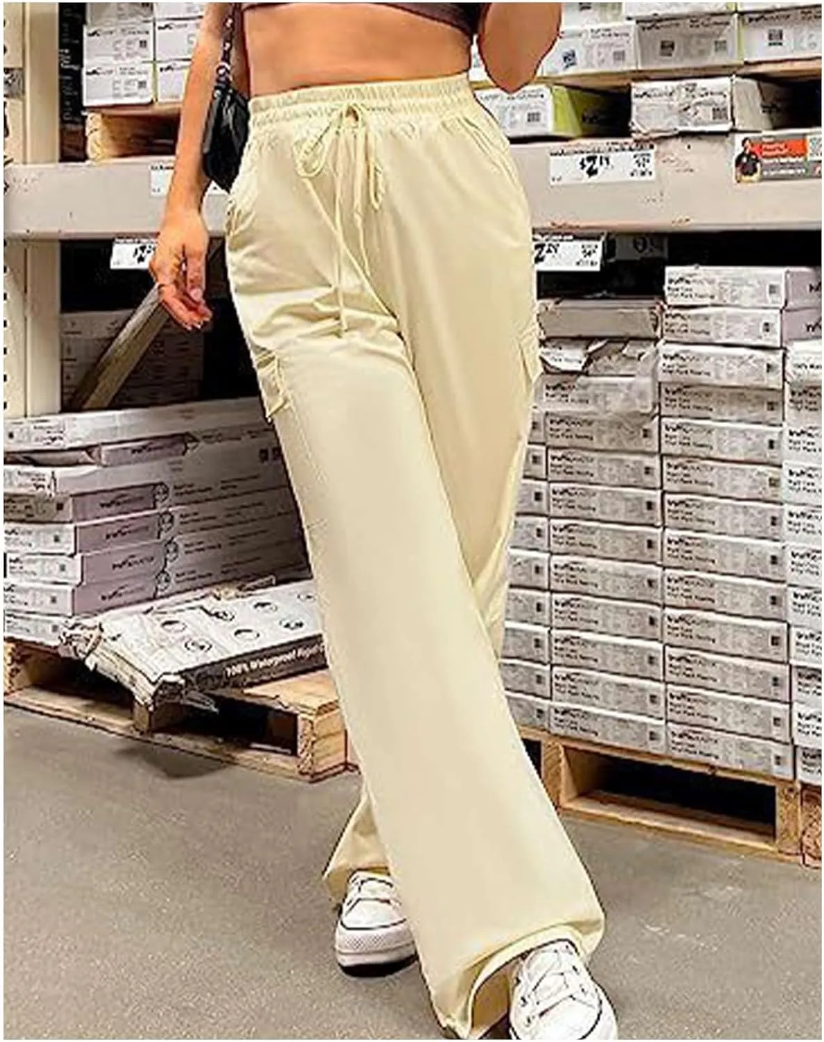 SOMTHRON Women's Cargo Pants Baggy Pull On Elastic Waist Relaxed Fit Flap Pockets Loose Straight Wide Leg Trousers