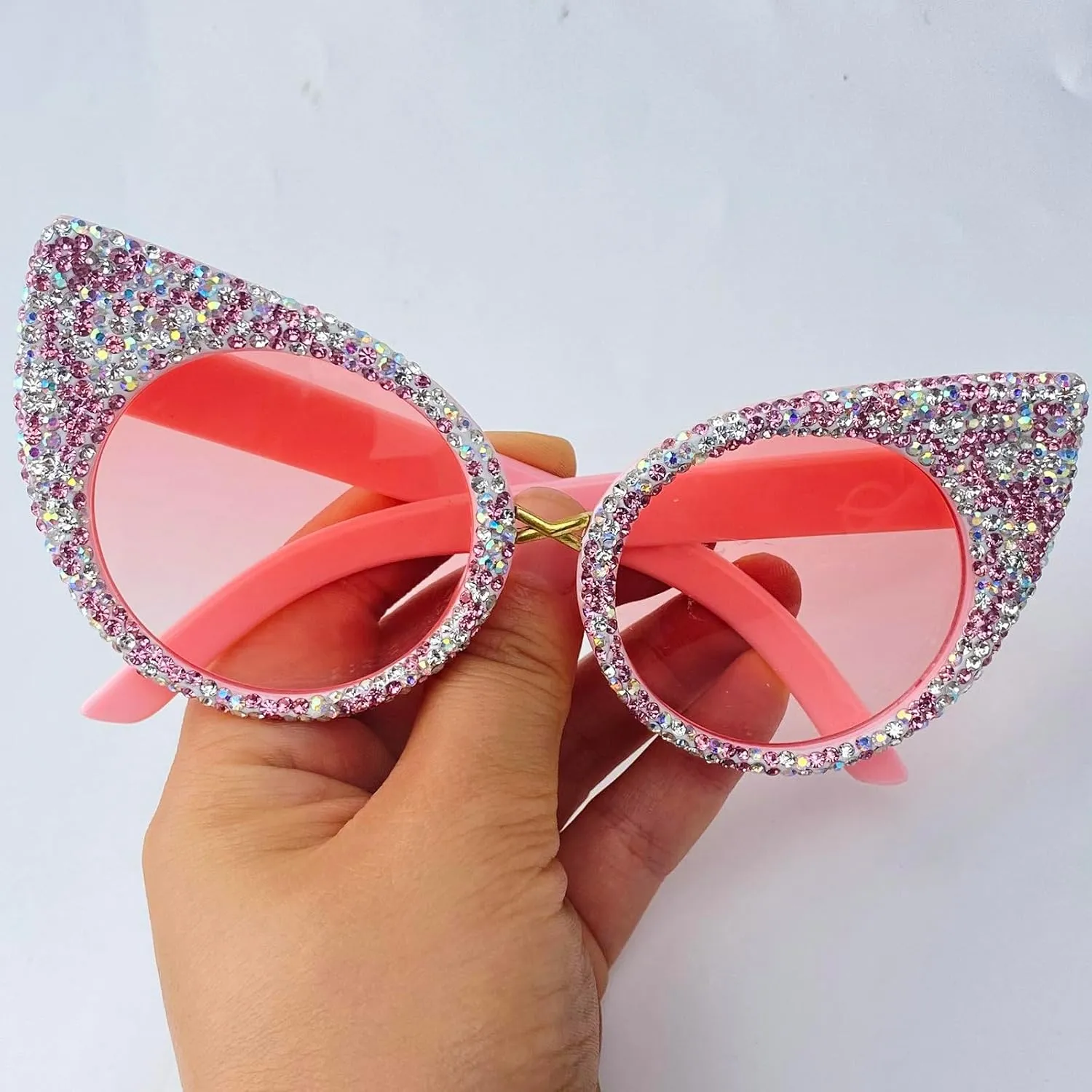 Vintage Cat Eye Rhinestones Sunglasses Women Round Crystal Sun Glasses Trendy bling bling Diamond Eyeglasses