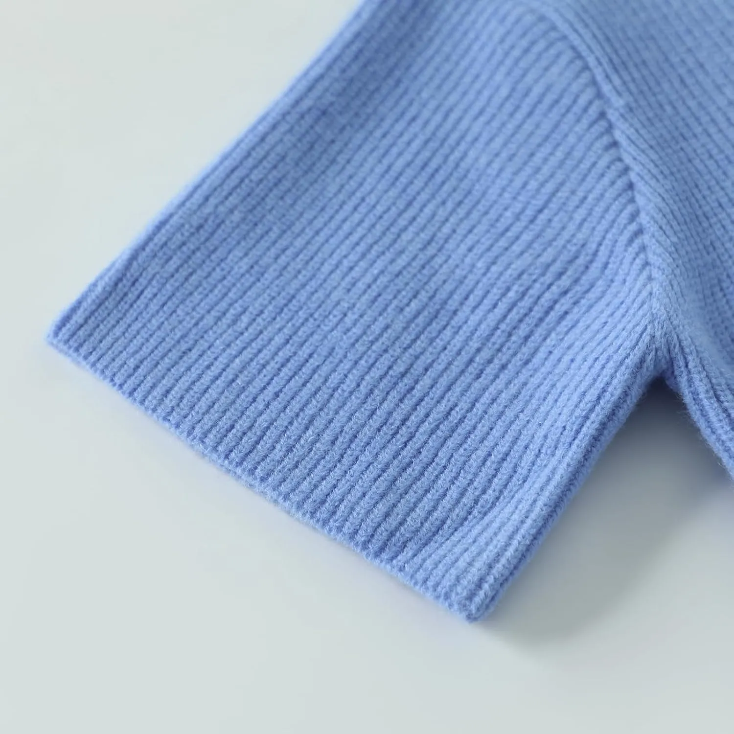 Women's Y2K Button Down Cardigans Shirts Summer Short Sleeve Knitted Blouse Top Going Out Cropped Knit Tops